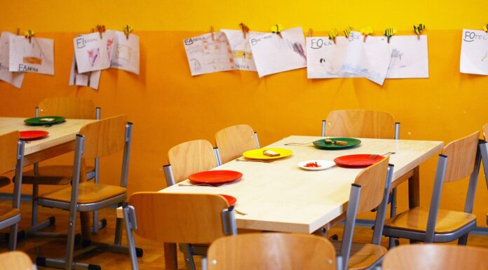 UGT firma el primer convenio del sector de restauración colectiva de Euskadi