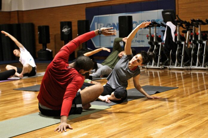 12019-exercise-86200_1920