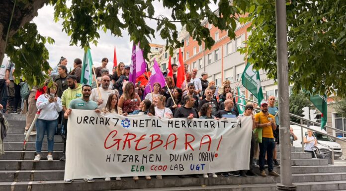 Amplio seguimiento en la jornada de huelga en el sector de comercio del metal de Bizkaia